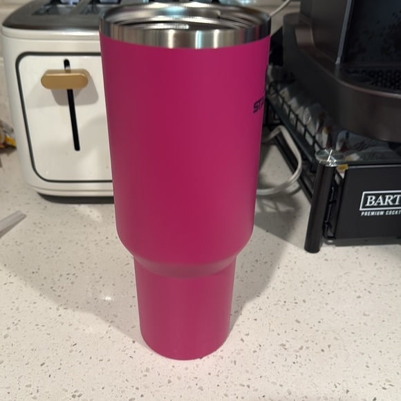 Stanley Pink Insulated Mug - Picture 6 of 9
